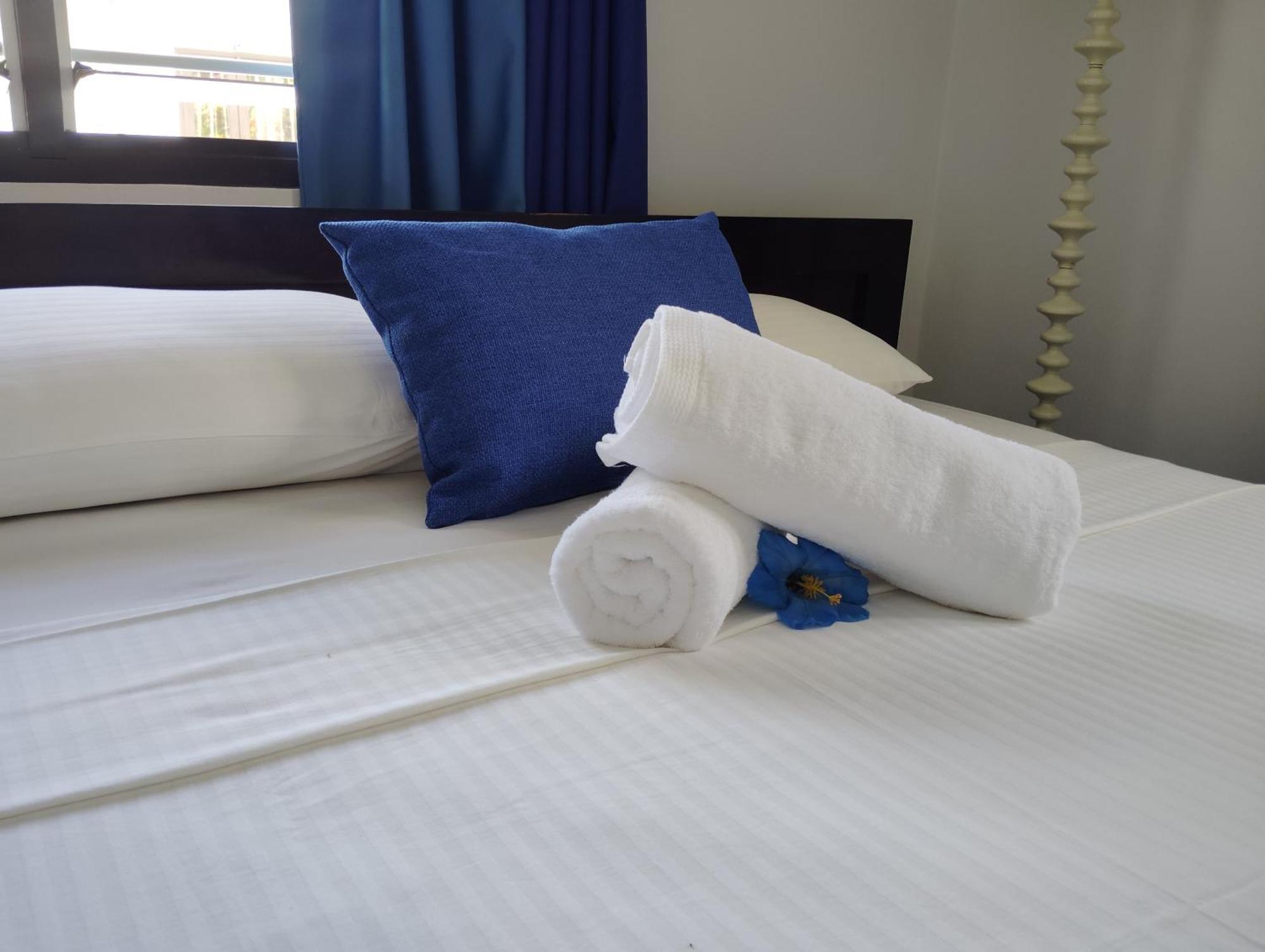 Roche Kerlan Apartments Grand Anse  Dış mekan fotoğraf